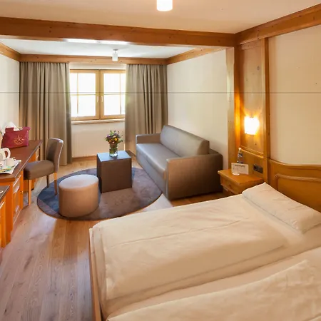 Wellnesshotel Warther Hof 4* Warth (Vorarlberg)